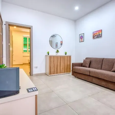 Cosy In Ta' Xbiex Close To Promenade * Santa Vennera