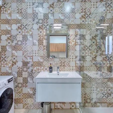 Cosy In Ta' Xbiex Close To Promenade Апартаменты *