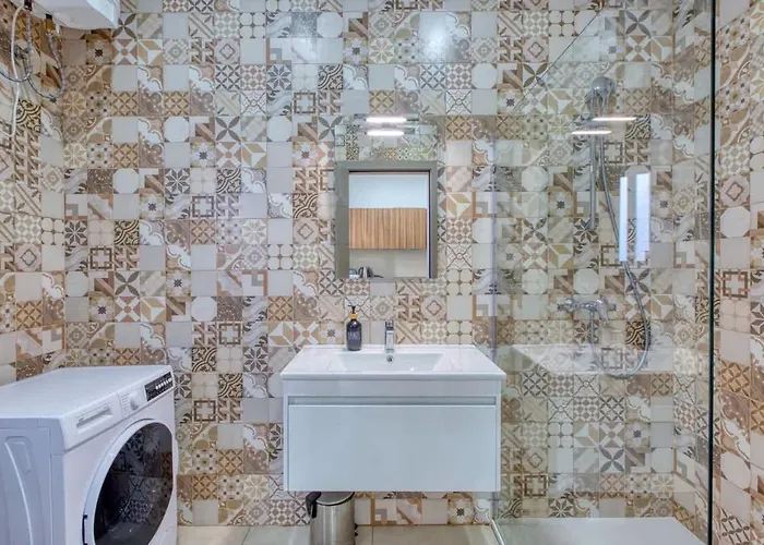 Cosy In Ta' Xbiex Close To Promenade 아파트 *